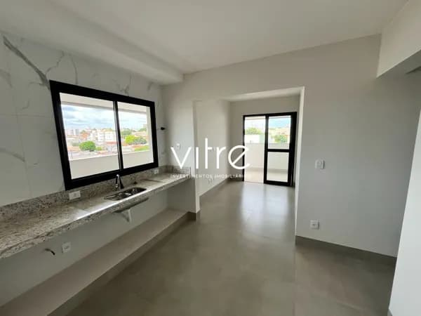 Apartamento à venda no bairro Santa Mônica em Uberlândia/MG