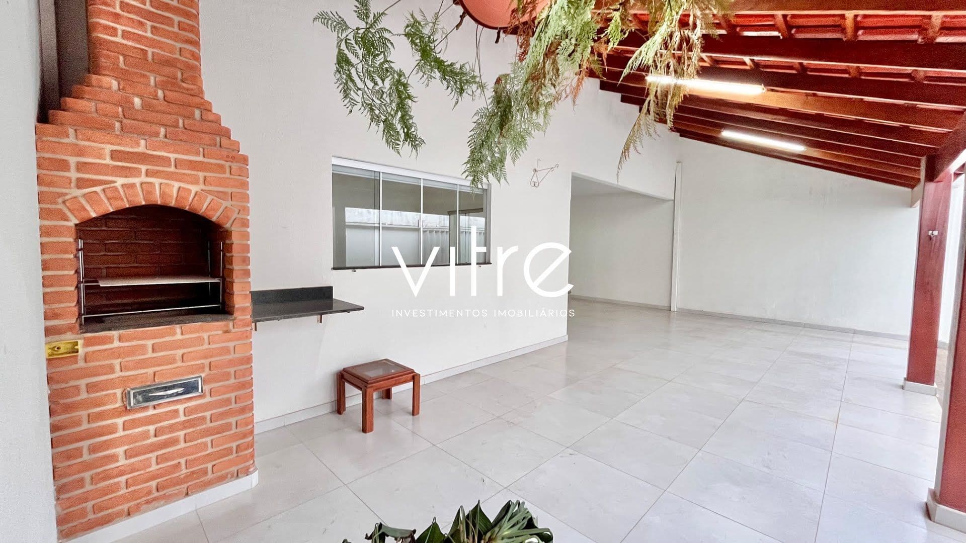 Casa à venda no bairro Jardim Patrícia em Uberlândia/MG