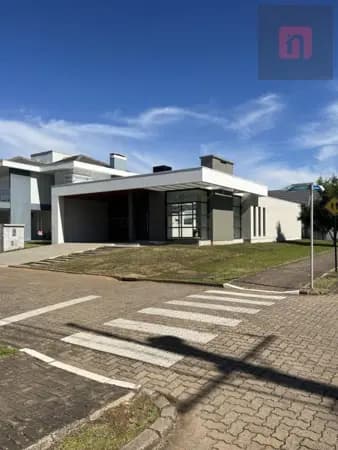 Casa à venda no bairro Country em Santa Cruz do Sul/RS