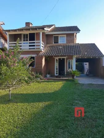 Casa à venda no bairro Country em Santa Cruz do Sul/RS