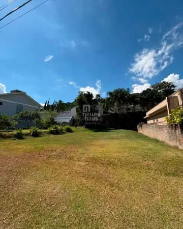 Terreno à venda no bairro Santo Inácio em Santa Cruz do Sul/RS
