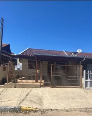 Casa à venda no bairro Arroio Grande em Santa Cruz do Sul/RS