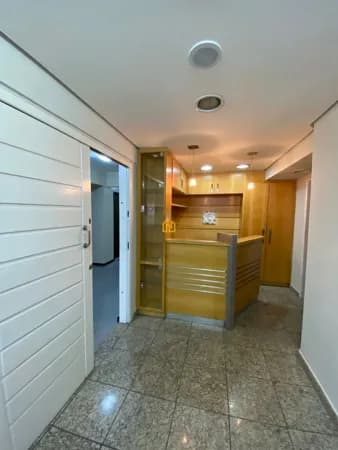Sala comercial no centro de Conselheiro Lafaiete