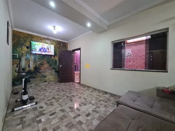 Sua Nova Casa com Galpão