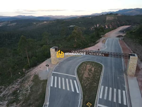 Terreno à venda no bairro Cachoeira do Campo em Ouro Preto/MG