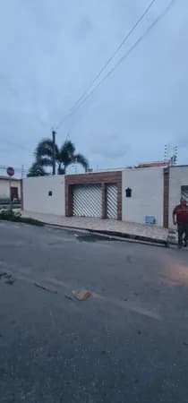 Excelente Casa - Esquina na rua do Via Sul