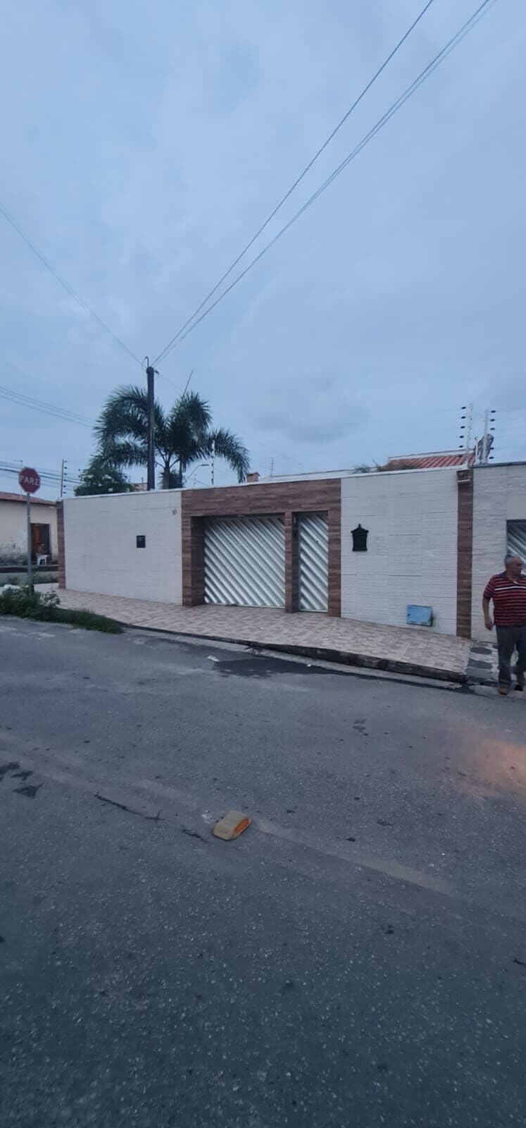 Excelente Casa - Esquina na rua do Via Sul