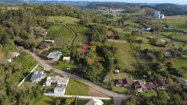 Área de terras à venda no Chapadão em São Sebastião do Caí/RS