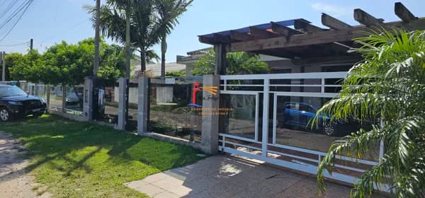 Casa à venda na praia de Nova Tramandaí/RS