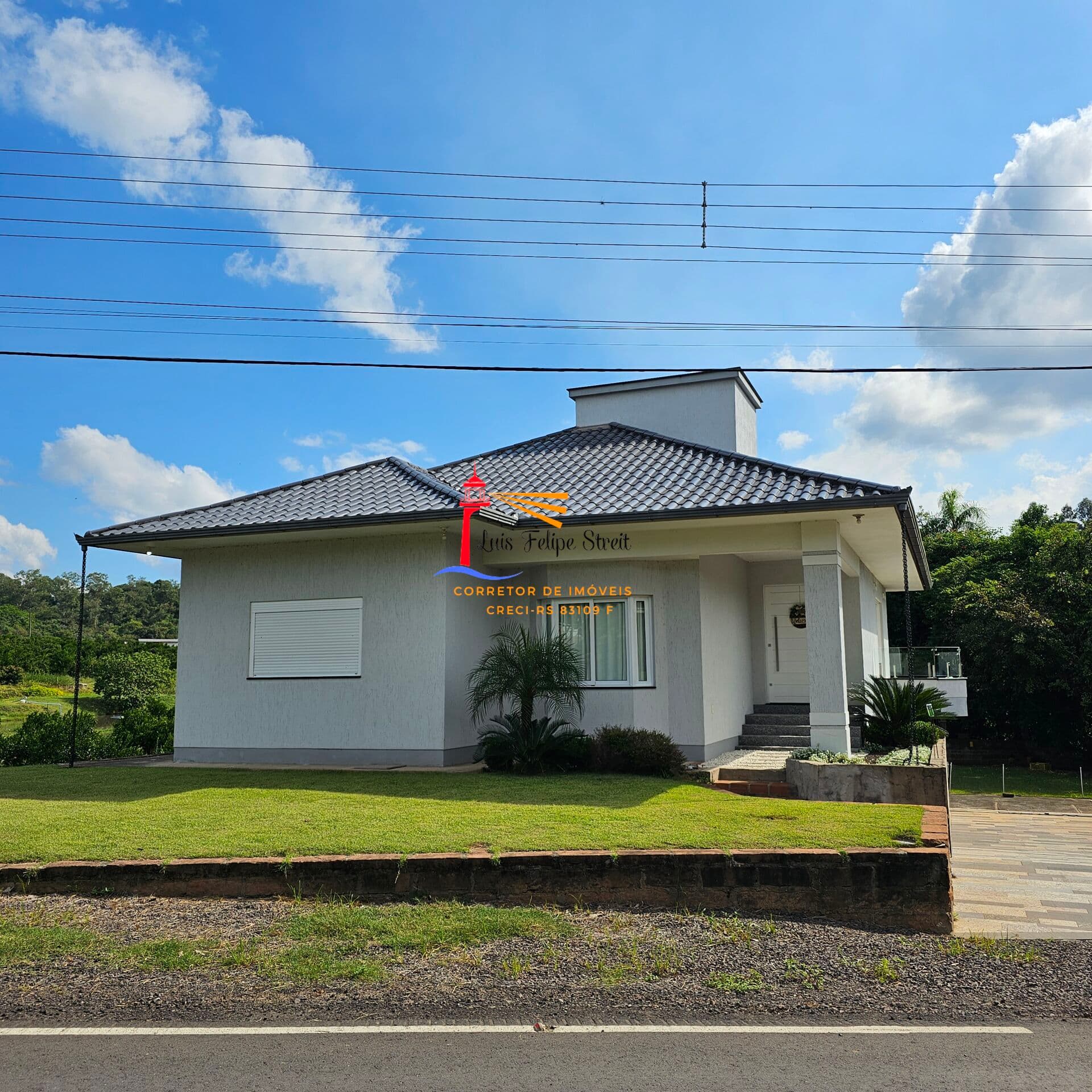 Casa à venda no bairro Progresso em Pareci Novo/RS