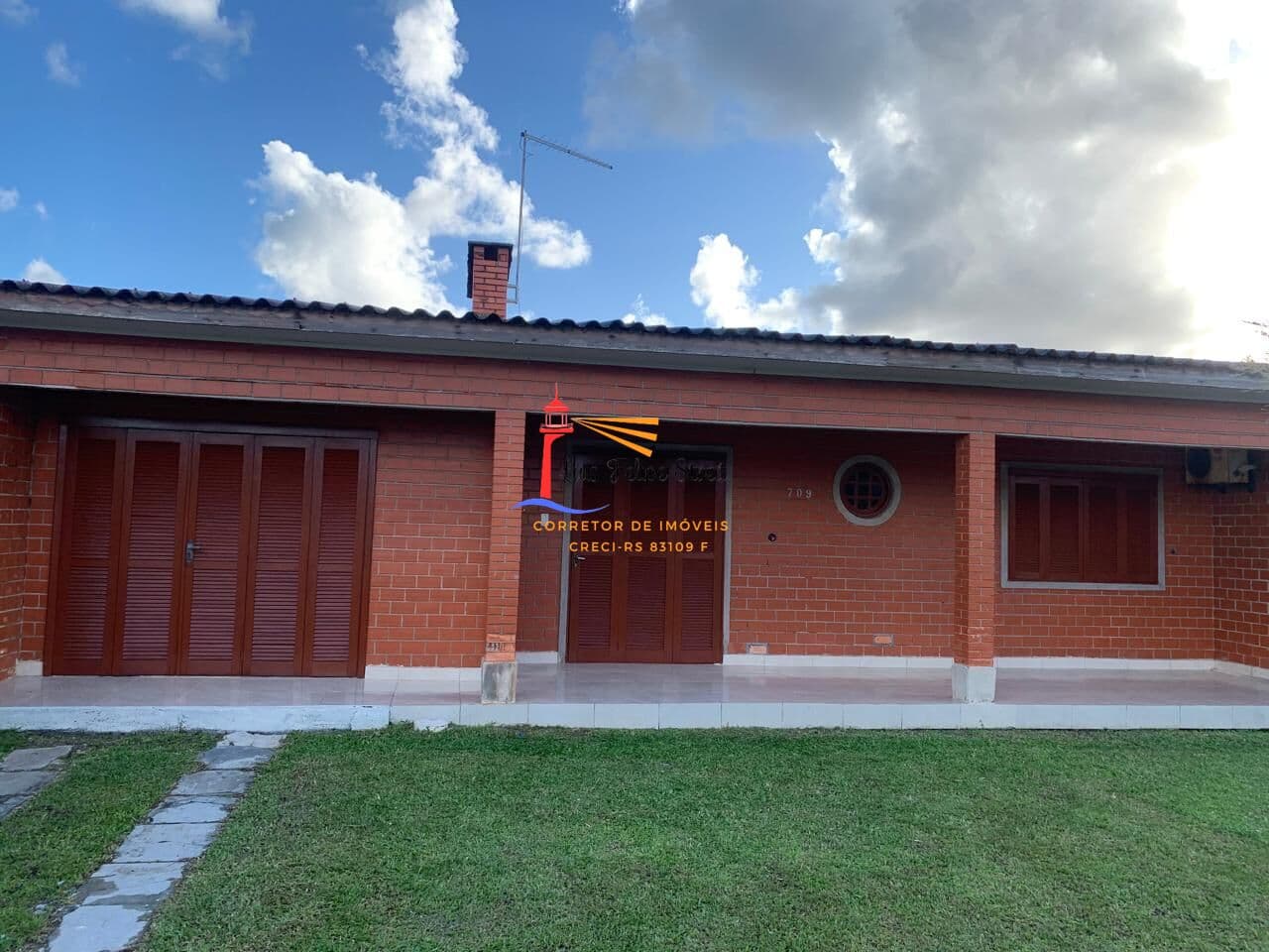 Casa à venda na praia em Mariluz na cidade de Imbé/RS