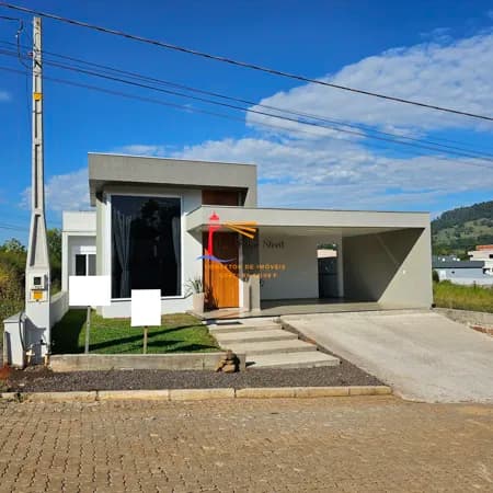 Casa à venda no centro de Tupandi/RS