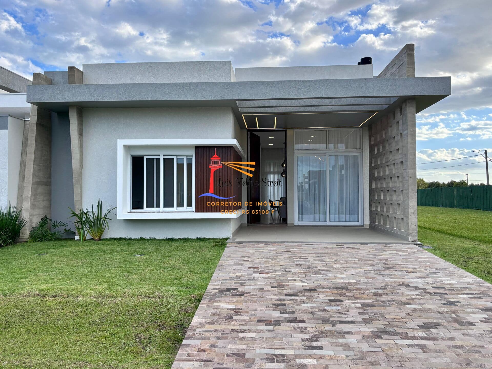 Casa térrea no condomínio Terrasul, em Capão da Canoa/RS
