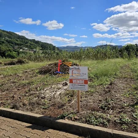Terrenos à venda no loteamento Bosque Verde em Tupandi/RS