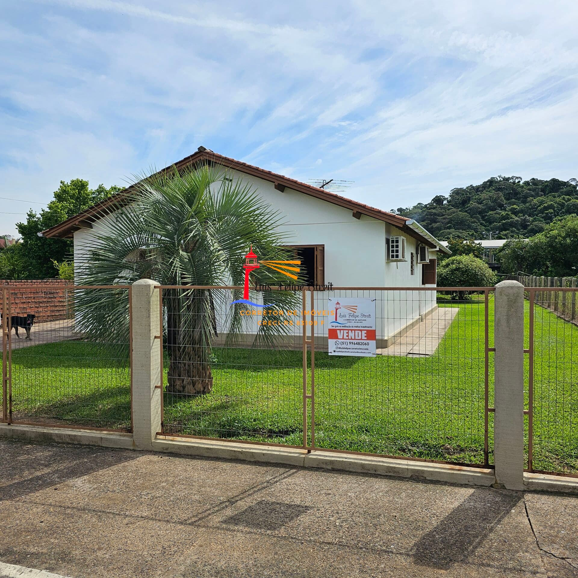 Casa à venda no centro de Pareci Novo/RS