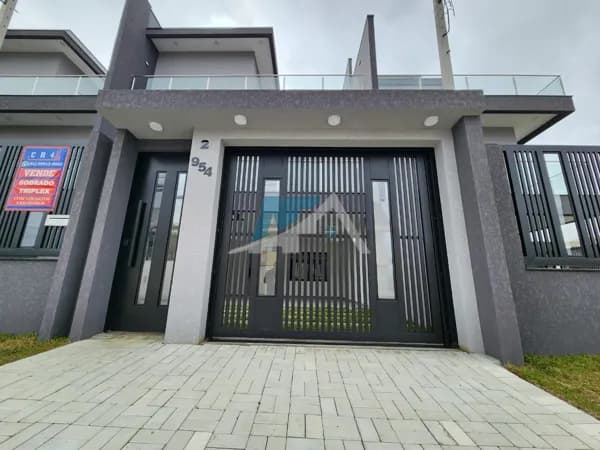 Sobrado Alto Padrão Bairro Cruzeiro São José dos Pinhais.