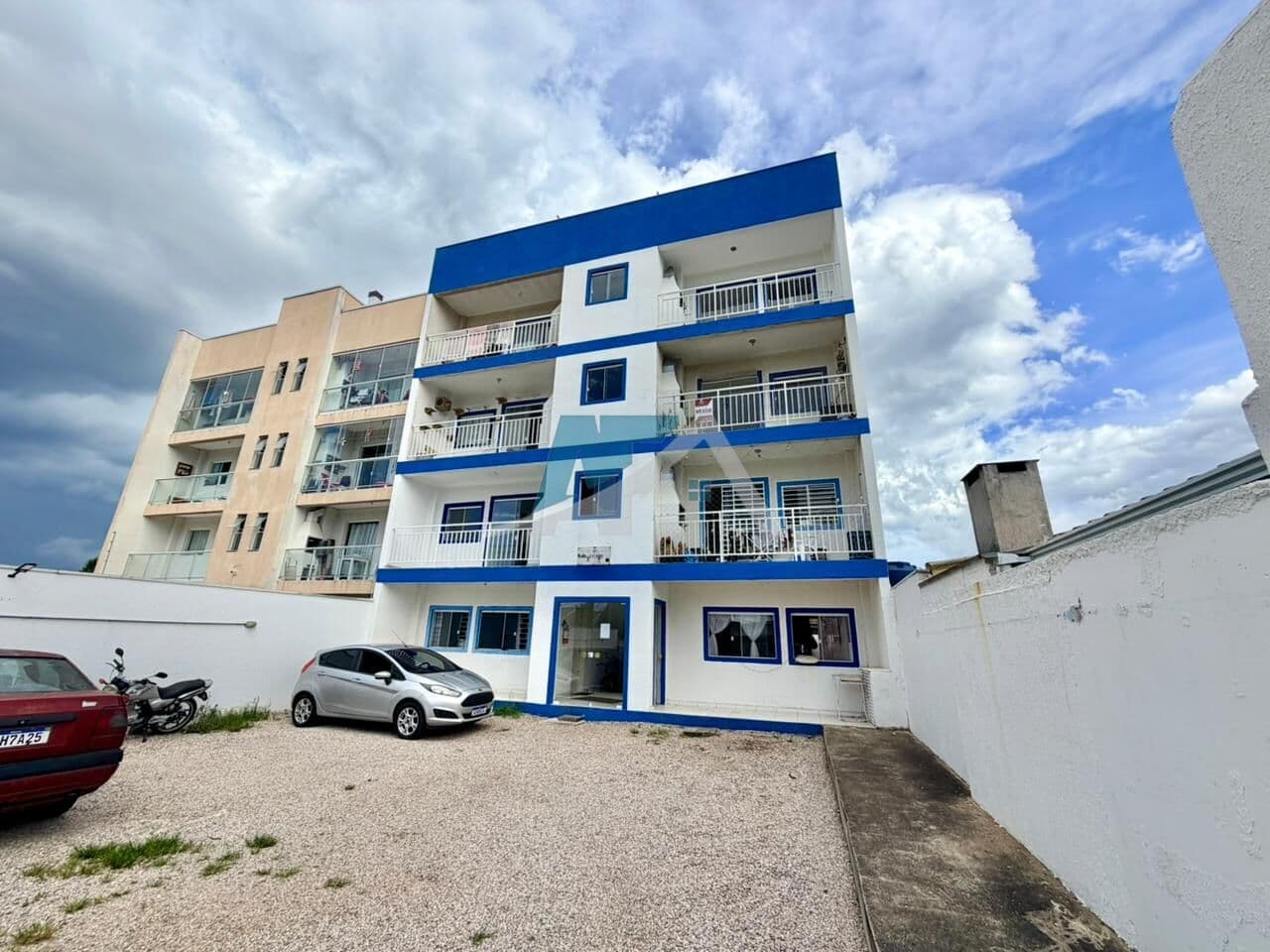 Apartamento no Costeira em São José dos Pinhais