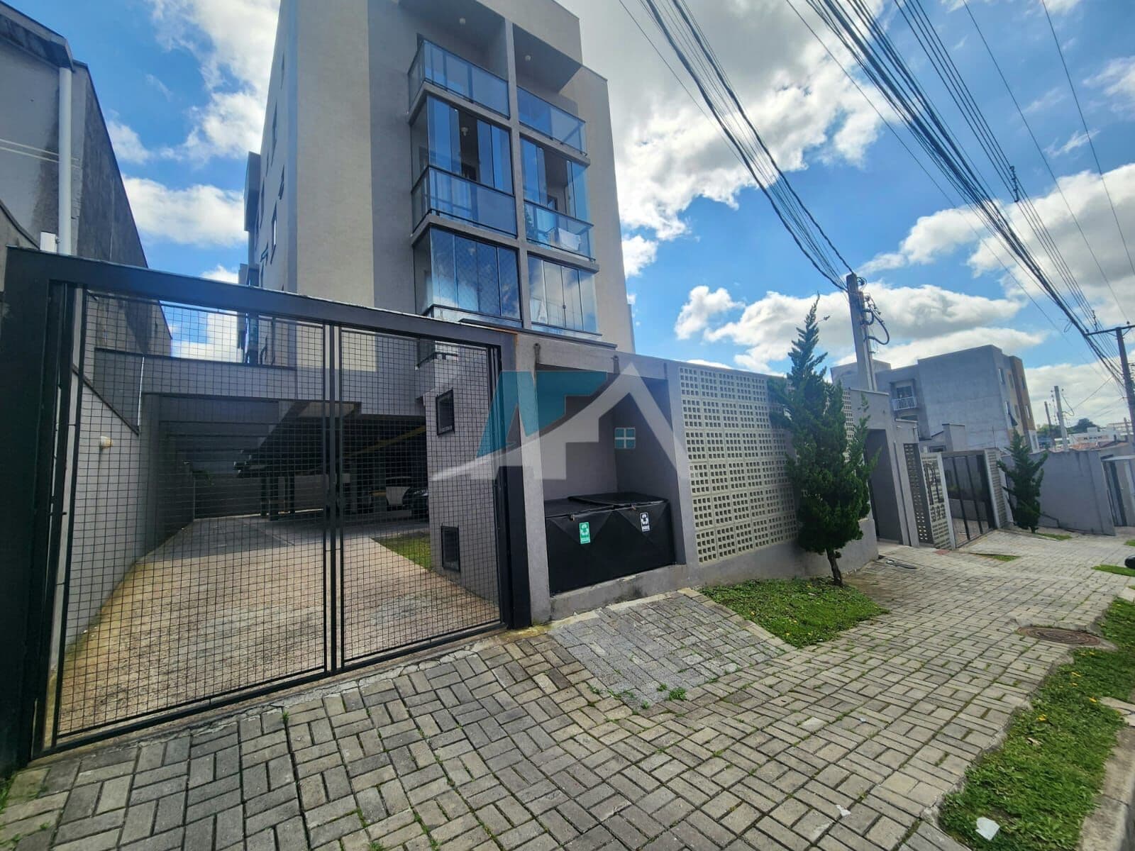 Apartamento à venda no Bairro Boneca do Iguaçu – São José dos Pinhais.