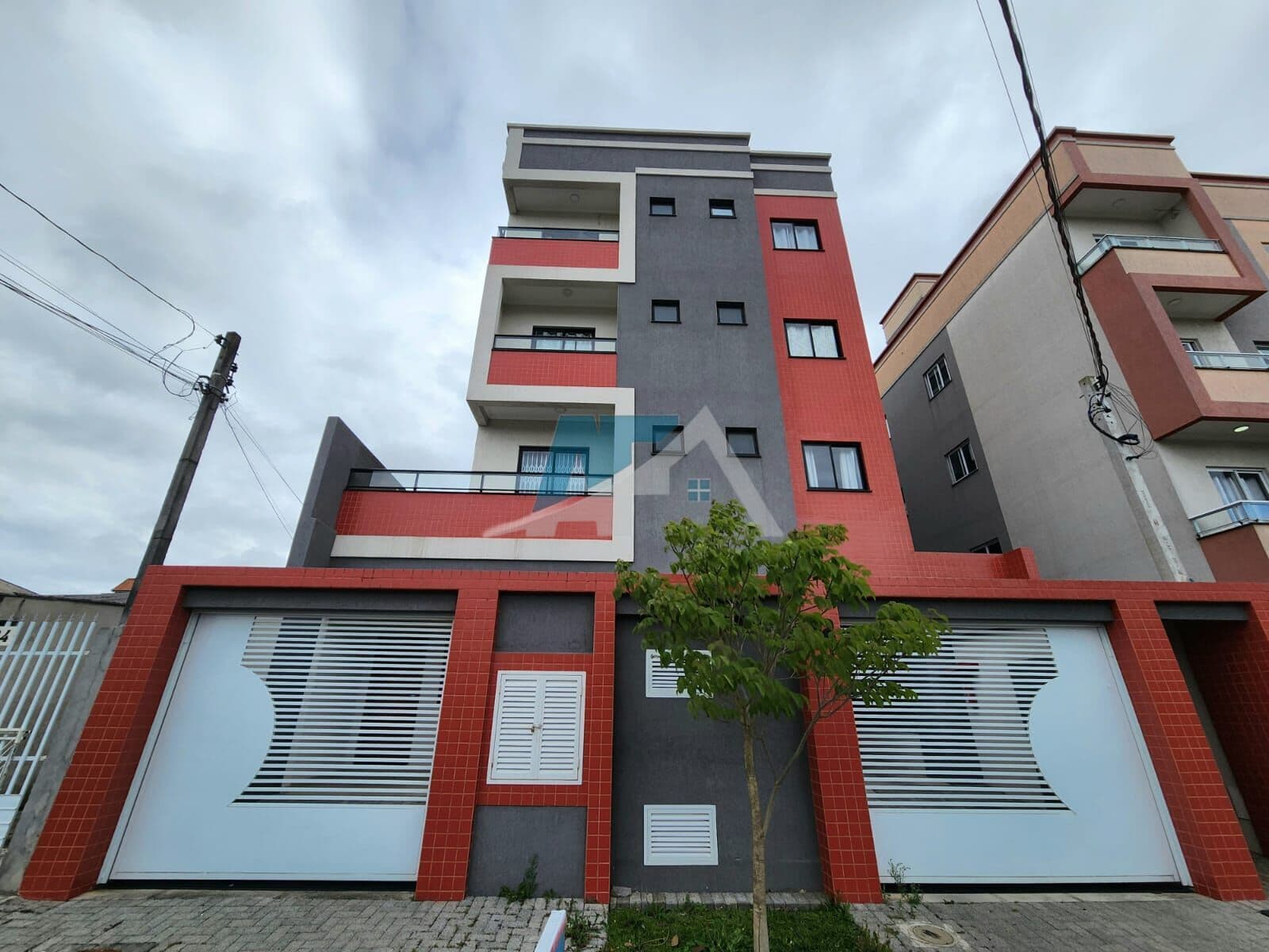 Apartamento à venda no Bairro Boneca do Iguaçu – São José dos Pinhais.
