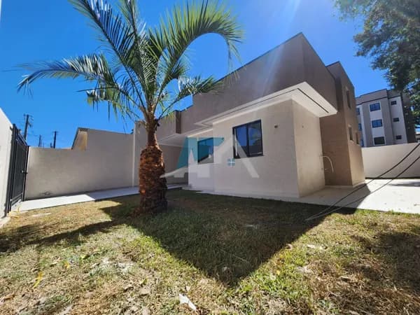 Casa à venda no Bairro Santo Antônio – São José dos Pinhais.