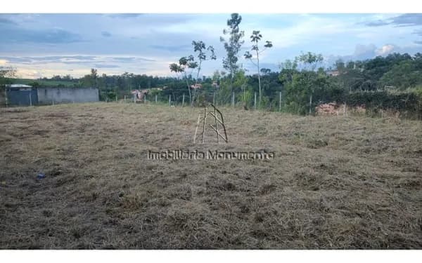 Terreno à venda no bairro Santa Isabel em Piracicaba/SP