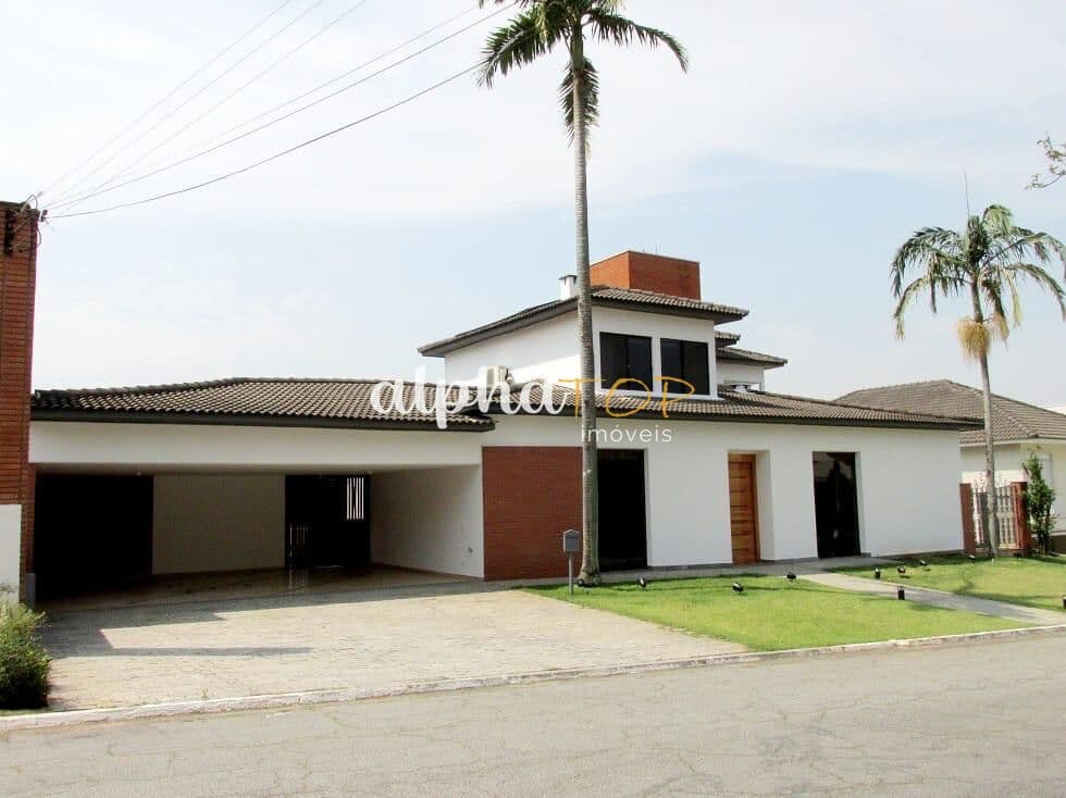 Casa de Condomínio em Santana de Parnaíba - Alphaville