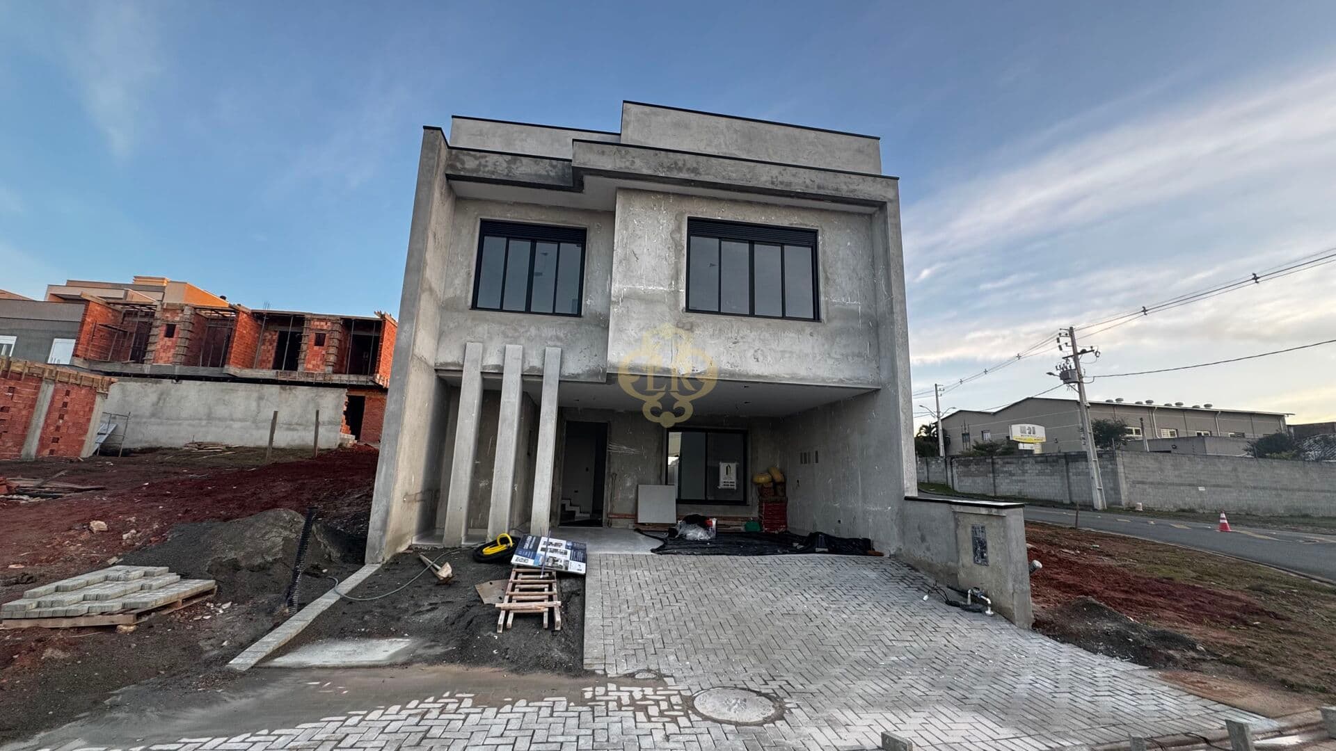 Casa Sobrado em Costeira, São José dos Pinhais/PR