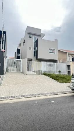 Sobrado com 3 dormitórios à venda, 120 m² por R$ 660.000,00 - Xaxim - Curitiba/PR