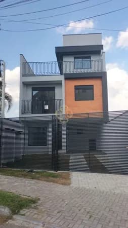 Sobrado Triplex Alto Padrão NOVO