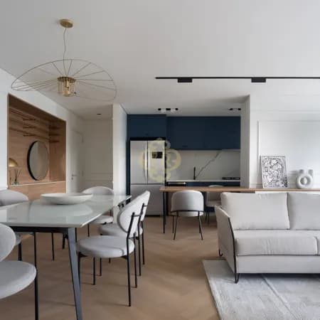 Apartamento Decorado à Venda no Cabral – 107m² Privativos | 2 Suítes | 2 Vagas