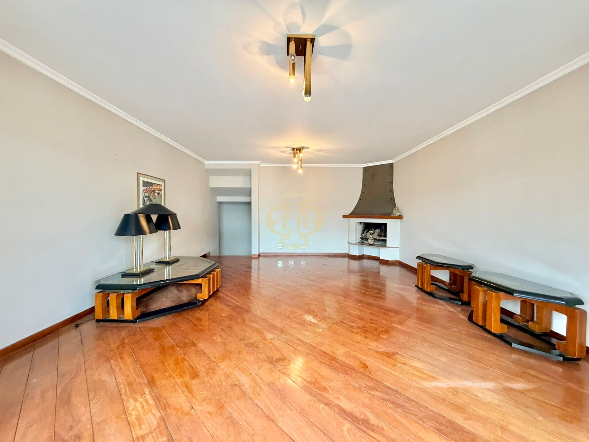 Apartamento Alto Padrão no Batel – Edifício Marc Chagall | 219 m² | Andar Alto