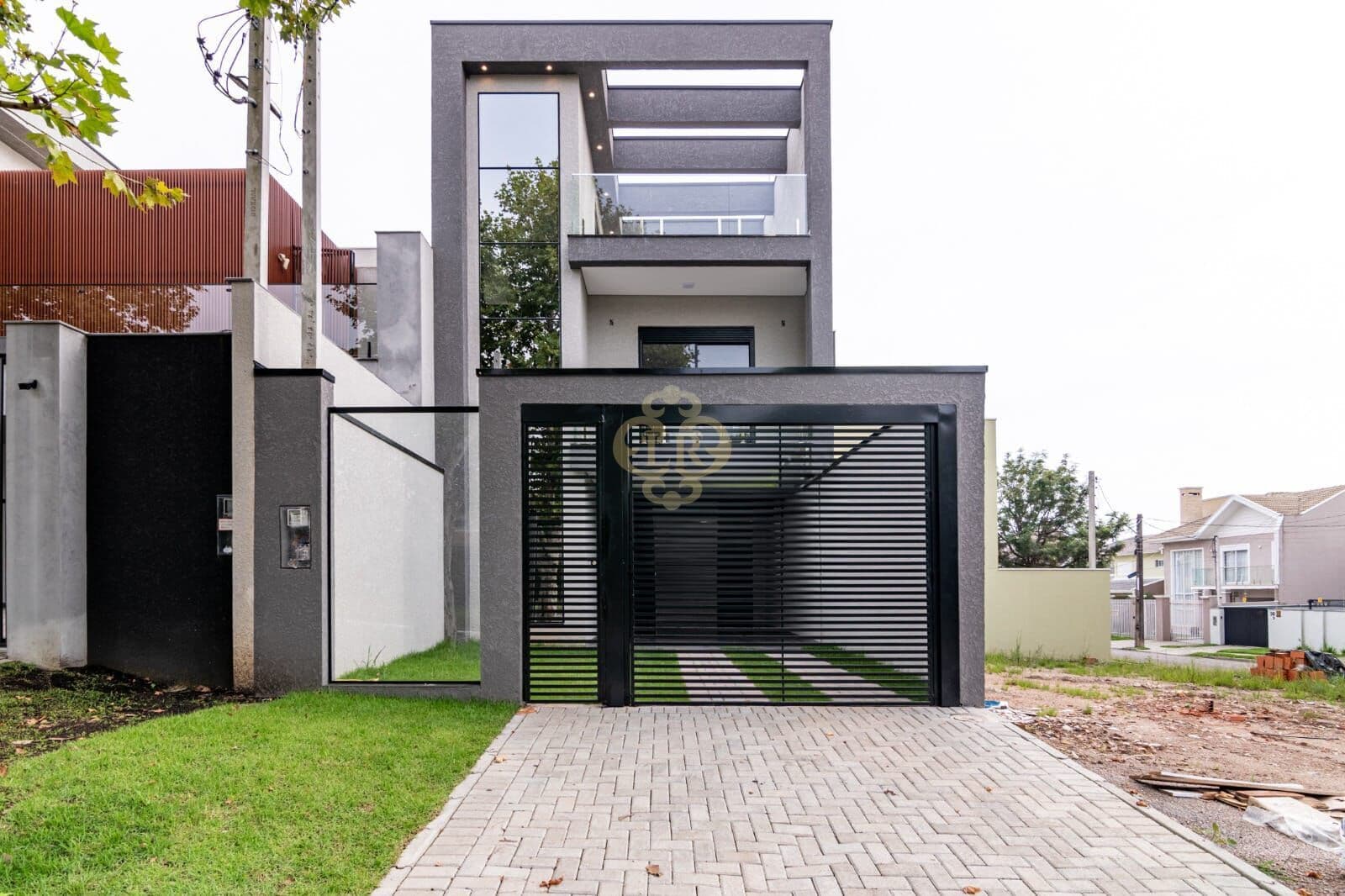 Casa Sobrado em Pineville, Pinhais/PR