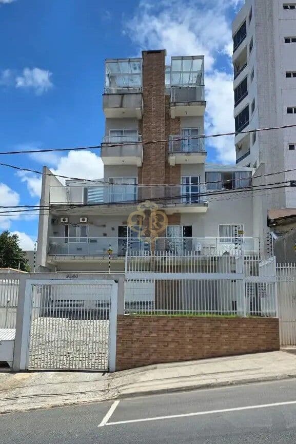 Apartamento em São José dos Pinhais - Centro