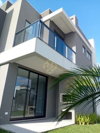 Sobrado 3 Dorm. Com suíte - São José dos Pinhais/PR