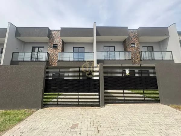 Casa em São José dos Pinhais - Afonso Pena