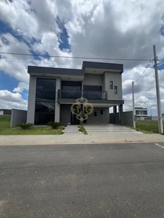 Sobrado em São José dos Pinhais - Ipê