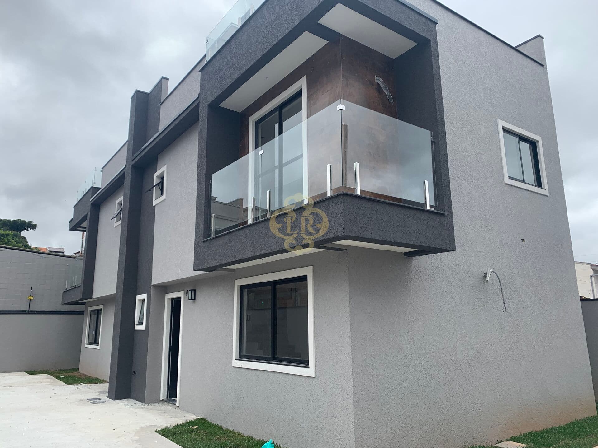 Sobrado Triplex novo