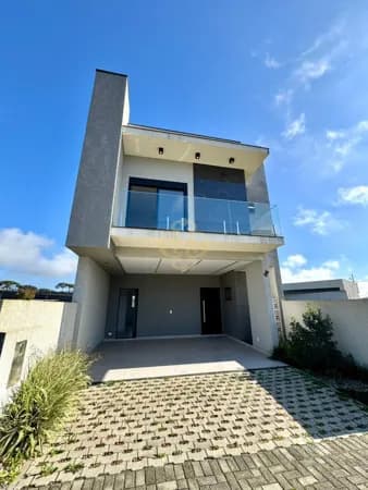 Sobrado com 4 dormitórios à venda, 220m² - São José dos Pinhais/PR