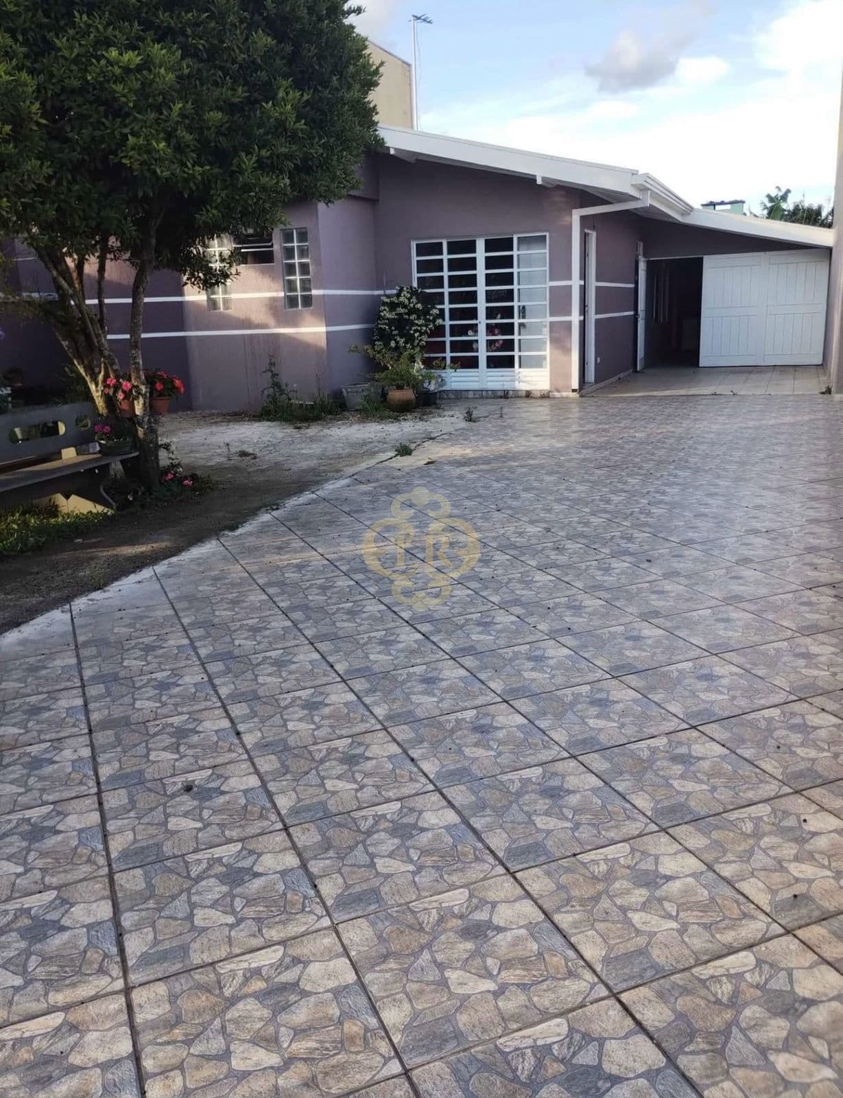 Casa com 4 dormitórios no Cruzeiro, São José dos Pinhais/PR