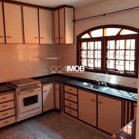 Sobrado com 3 dormitórios à venda, 274 m² por R$ 615.000,00 - Jardim Las Vegas - Santo André/SP