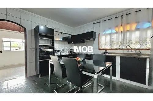 Sobrado com 5 dormitórios à venda, 475 m² por R$ 967.000 - Jardim Cruzeiro - Mauá/SP