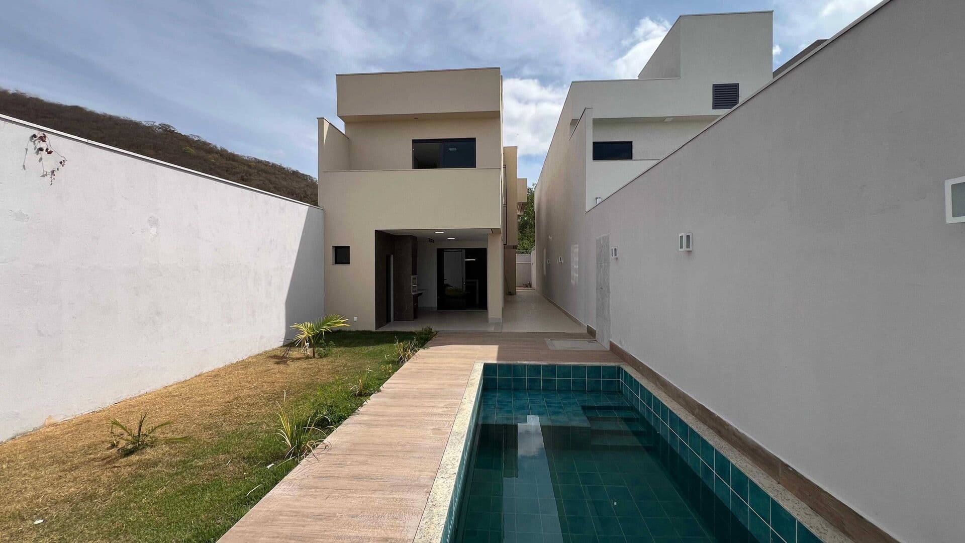 Oportunidade - Casa no Bairro Ibituruna