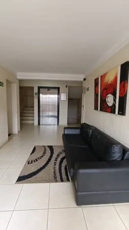 Vende-se apartamento em excelente localização no Ibituruna, no quarteirão da FIPMOC!
