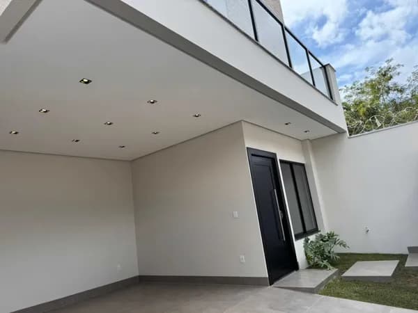 Casa à Venda no Ibituruna – Estilo, Conforto e Funcionalidade!