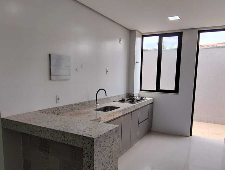 Apartamento com Área Privativa – Morada do Sol