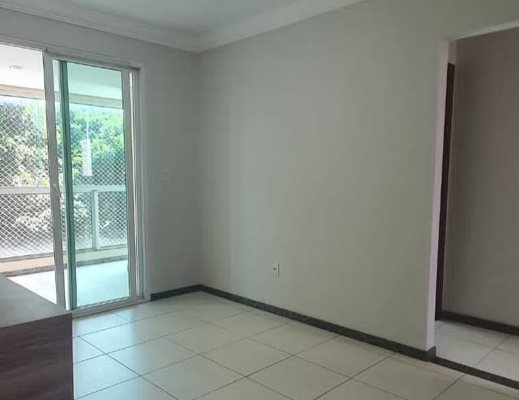 Apartamento em excelente localização no Melo