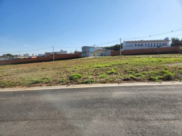Lote/Terreno em Indaiatuba - Vila Florença