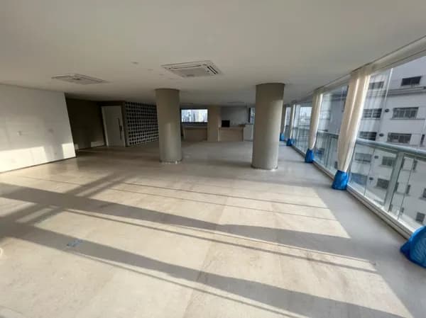 Apartamento à venda no bairro Vila Olímpia em São Paulo/SP