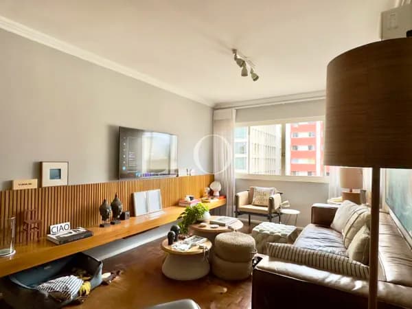 Apartamento com 3 quartos sendo 1 suíte no coração dos Jardins