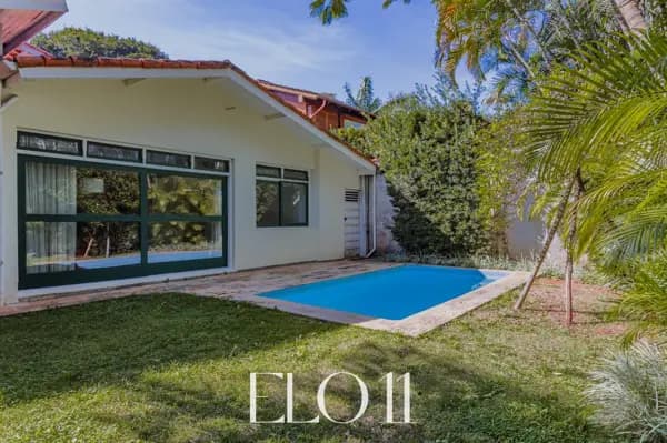 Casa à venda no bairro Alto de Pinheiros em São Paulo/SP